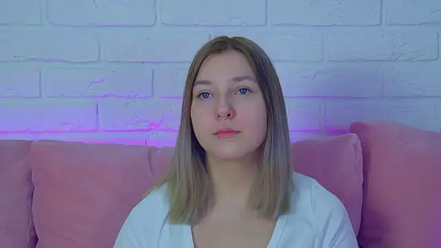 TinnaBurton online show from 03-21-26, 04:39