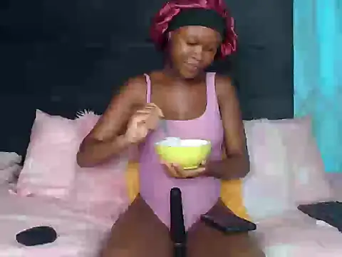 LilPregnantMommyyy online show from 11-20-25, 10:37