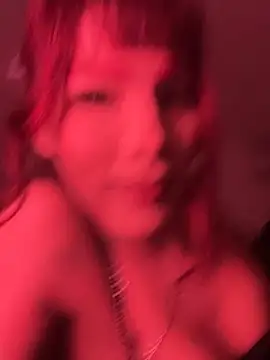 Snapshot of Blacktrinity chatting on 11-15-25, 02:35 Blacktrinity online show from 11-15-25, 02:35