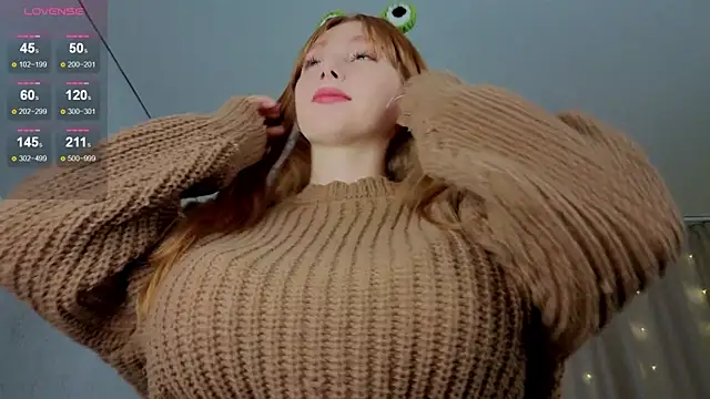 Snapshot of AdritVance chatting on 12-14-25, 09:25 AdritVance online show from 12-14-25, 09:25