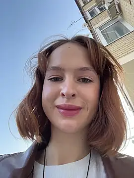 Snapshot of hani_obsessed chatting on 11-27-25, 10:17 hani obsessed online show from 11-27-25, 10:17