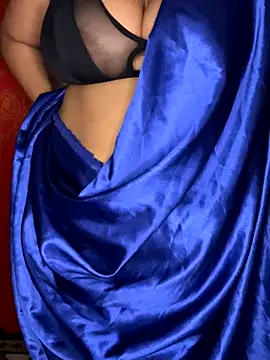 Monicaa    online show from 11-25-25, 02:06