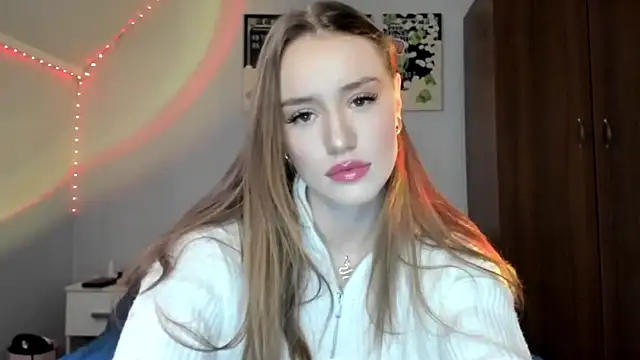 tinyglow online show from 04-11-26, 10:03