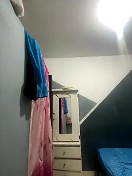 lizmy online show from 12-01-25, 04:28