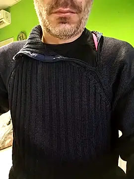 platone09 online show from 12-16-25, 01:49