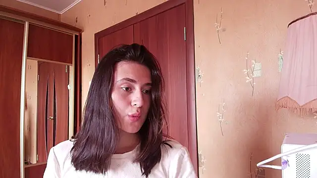 KristinaScott online show from 04-18-26, 01:26