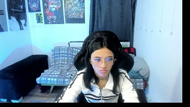 Snapshot of Candy__Girll18 chatting on 02-19-26, 11:23 Candy Girll18 online show from 02-19-26, 11:23