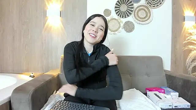Snapshot of Emily_Frostt chatting on 04-30-26, 12:33 Emily Frostt online show from 04-30-26, 12:33