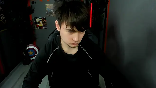 Snapshot of AlejandroEllias chatting on 02-21-26, 06:58 AlejandroEllias online show from 02-21-26, 06:58