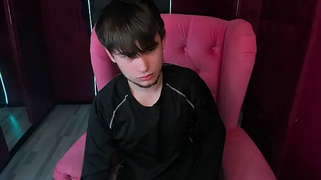 Snapshot of AlejandroEllias chatting on 03-03-26, 10:21 AlejandroEllias online show from 03-03-26, 10:21