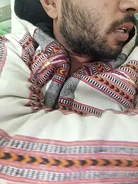 Snapshot of syndyc1 chatting on 12-15-25, 07:18 syndyc1 online show from 12-15-25, 07:18