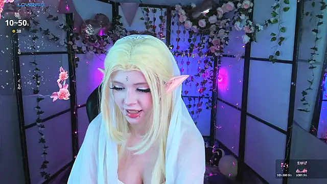 Snapshot of Aluwe_Say chatting on 03-13-26, 01:18 Aluwe Say online show from 03-13-26, 01:18