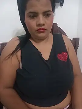  QueenSofia  online show from 11-30-25, 02:15