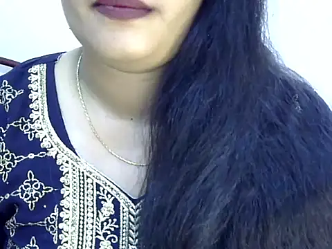 Muskan Jha online show from 05-18-26, 02:07