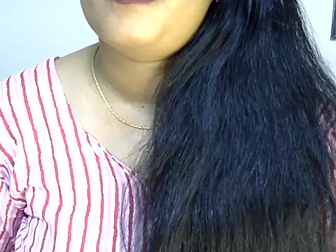 Muskan Jha online show from 05-18-26, 01:17