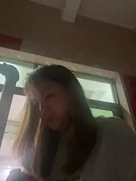 yiyi0316 online show from 04-11-26, 04:44