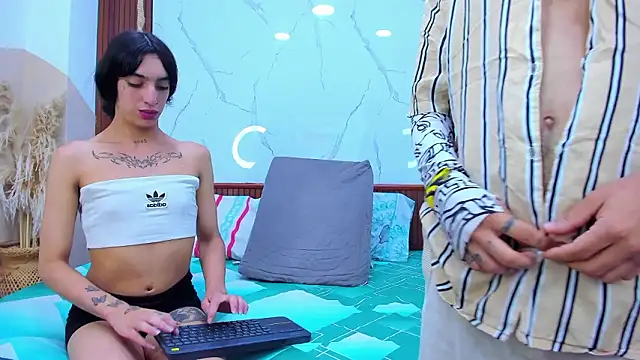 Loversinfire2 online show from 03-22-26, 02:15