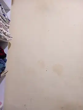 honeypot224 online show from 04-17-26, 04:04