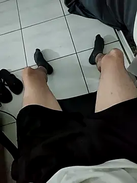 bnnzin online show from 11-17-25, 10:37