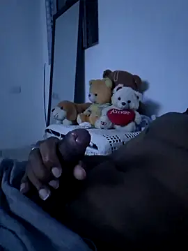 Snapshot of krett65 chatting on 03-09-26, 12:47 krett65 online show from 03-09-26, 12:47