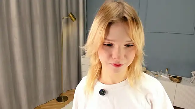 PhillisEsplin online show from 11-21-25, 07:12