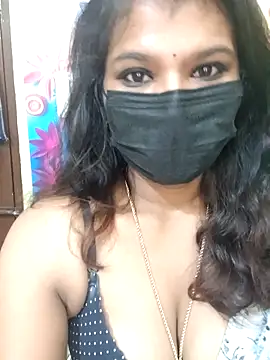 Snapshot of Premalatha_28 chatting on 12-05-25, 05:42 Premalatha 28 online show from 12-05-25, 05:42