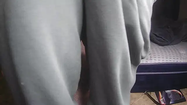 CaptThickEdgerton online show from 04-22-26, 03:02