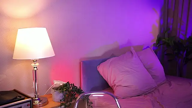 lexy exe online show from 06-12-26, 08:52