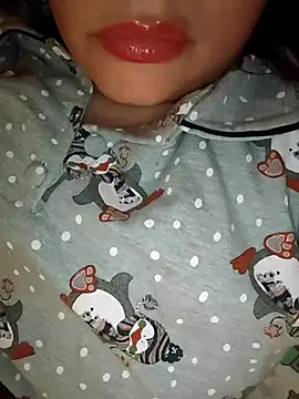 Virginass2000 online show from 12-05-25, 01:14