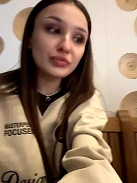 Snapshot of ErikaMuse chatting on 11-23-25, 04:23 ErikaMuse online show from 11-23-25, 04:23