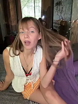 Snapshot of artshadowvibe chatting on 12-05-25, 07:06 artshadowvibe online show from 12-05-25, 07:06