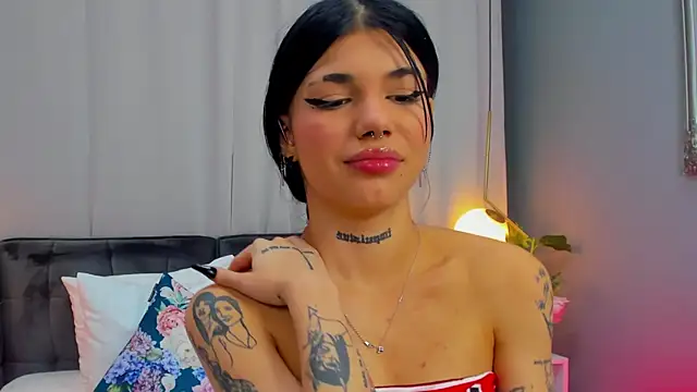 YasminWild online show from 11-27-25, 04:47