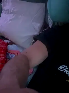 Snapshot of DevilDick05 chatting on 11-21-25, 03:38 DevilDick05 online show from 11-21-25, 03:38