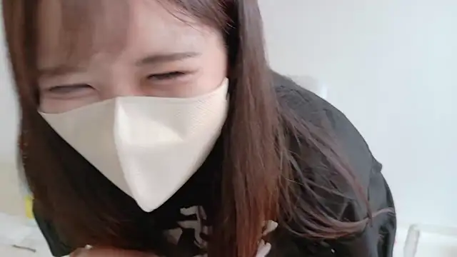 Snapshot of Nemu_chan_ chatting on 06-27-26, 02:27 Nemu chan online show from 06-27-26, 02:27