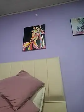 Scarlet curly online show from 01-10-26, 09:11