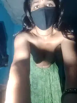 Snapshot of Sexi_soniy432 chatting on 02-19-26, 01:40 Sexi soniy432 online show from 02-19-26, 01:40