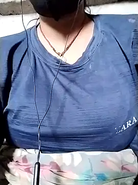 CUTE 123X online show from 11-21-25, 09:19