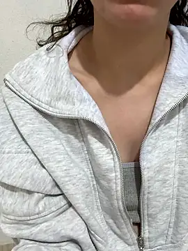 Snapshot of Manolya3434 chatting on 01-09-26, 06:10 Manolya3434 online show from 01-09-26, 06:10