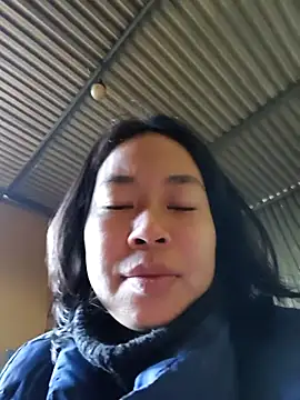 Cat-meow online show from 11-26-25, 01:39