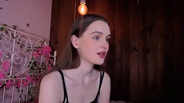 CathrineBinnie online show from 11-25-25, 07:36