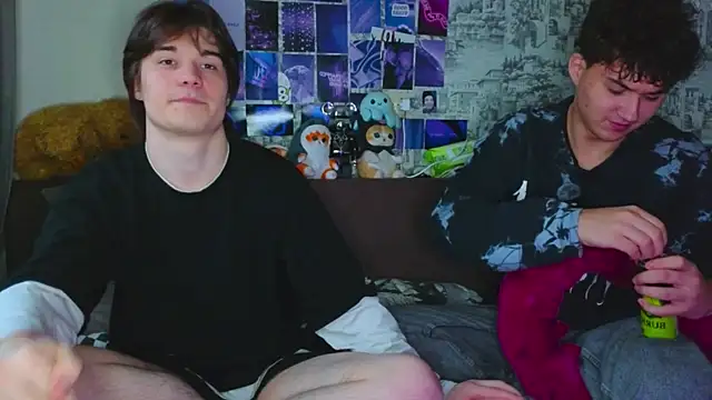 Snapshot of jordanjock chatting on 12-16-25, 11:48 jordanjock online show from 12-16-25, 11:48