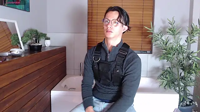 Snapshot of Brandon_starkk chatting on 01-07-26, 11:23 Brandon starkk online show from 01-07-26, 11:23