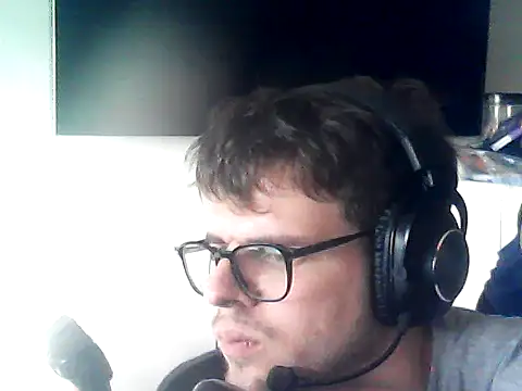 DesertedMonoxide online show from 05-08-26, 04:12