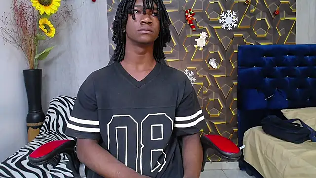 Snapshot of negga_cum chatting on 11-25-25, 02:17 negga cum online show from 11-25-25, 02:17