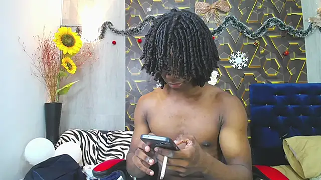 Snapshot of negga_cum chatting on 12-03-25, 01:20 negga cum online show from 12-03-25, 01:20