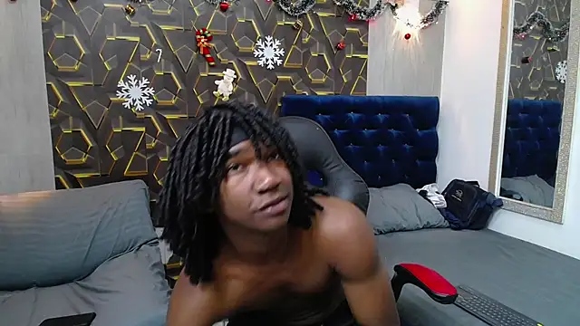 Snapshot of negga_cum chatting on 12-18-25, 01:39 negga cum online show from 12-18-25, 01:39