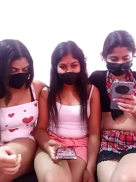 SexyLyndaa online show from 01-12-26, 10:31