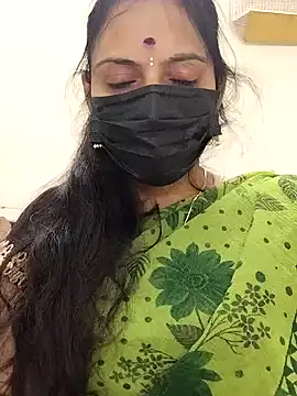 Queen-Neha online show from 11-17-25, 09:53