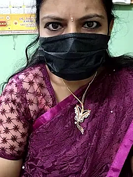 Queen-Neha online show from 11-18-25, 07:29