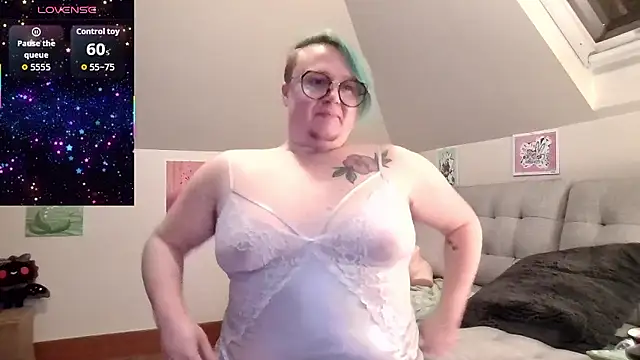 queerlyjaz online show from 01-14-26, 01:55